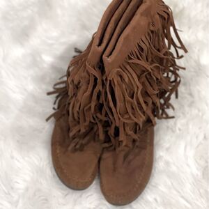 Rampage Brown Fringe Winter Boots
